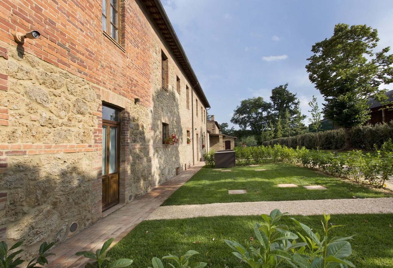 Casale San Galgano 2*